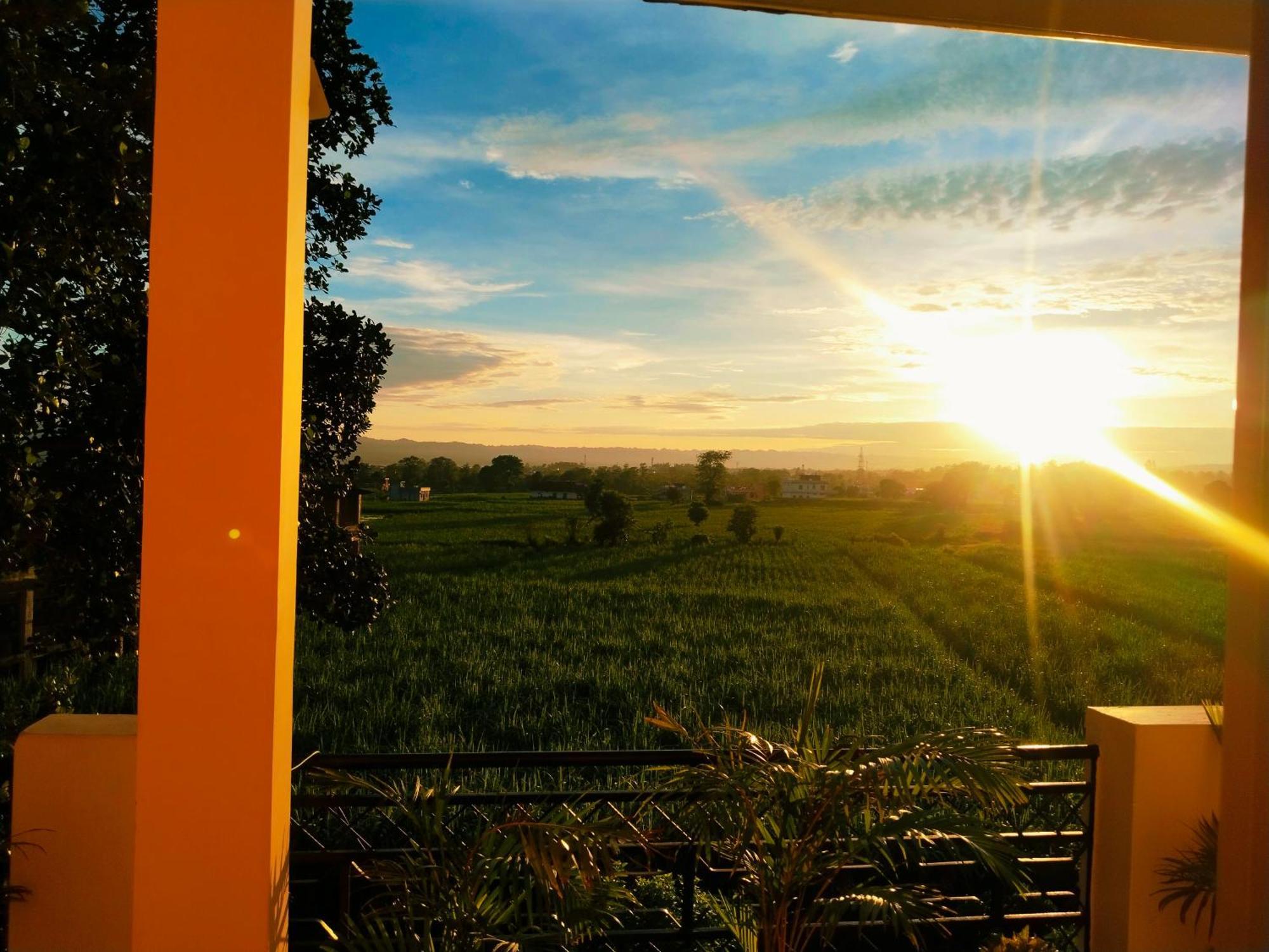 Airport Luxury Nature Homestay- Near Jolly Grant Airport Dehradun Doiwāla Exterior foto