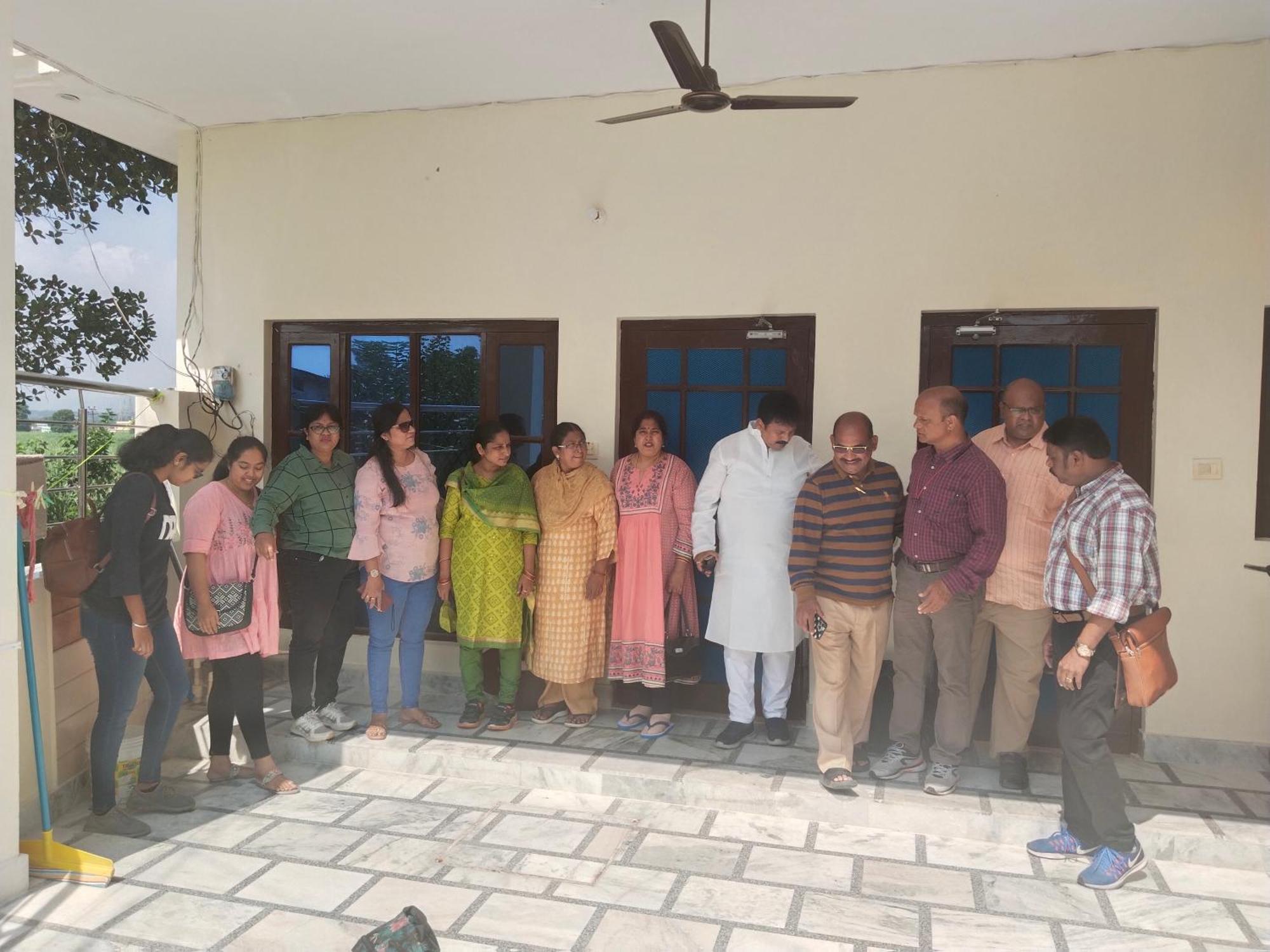 Airport Luxury Nature Homestay- Near Jolly Grant Airport Dehradun Doiwāla Exterior foto