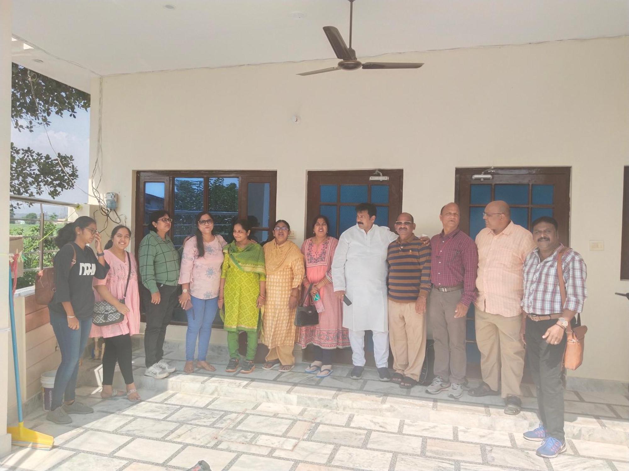 Airport Luxury Nature Homestay- Near Jolly Grant Airport Dehradun Doiwāla Exterior foto